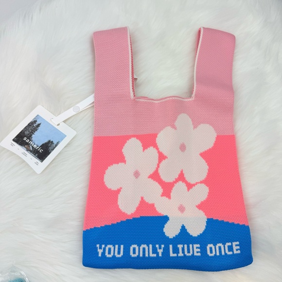 NWT Pinky Flower Stylish Essentials Handheld Bag - Picture 4 of 9